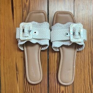 Like New | Target Universal Thread Slide Sandal | 7.5